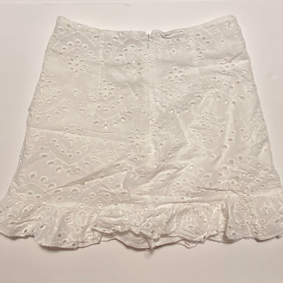 SHEIN White Summer Mini Skirt/Skort - Picture 1 of 4
